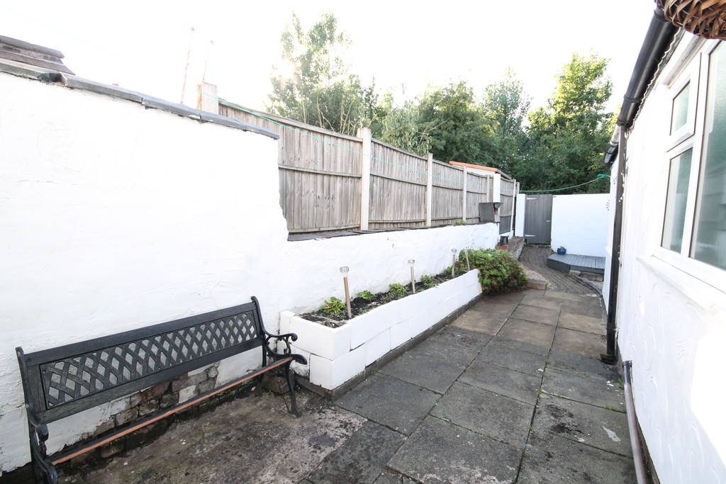 2 bedroom terraced house for rent in Weaver Street, Winsford, CW7