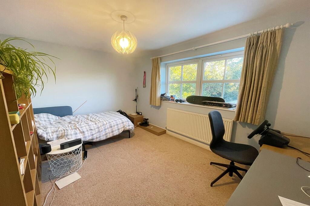 Additional property image - Ferndown