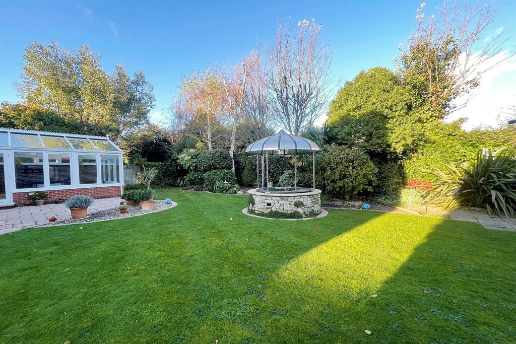 Additional property image - Ferndown
