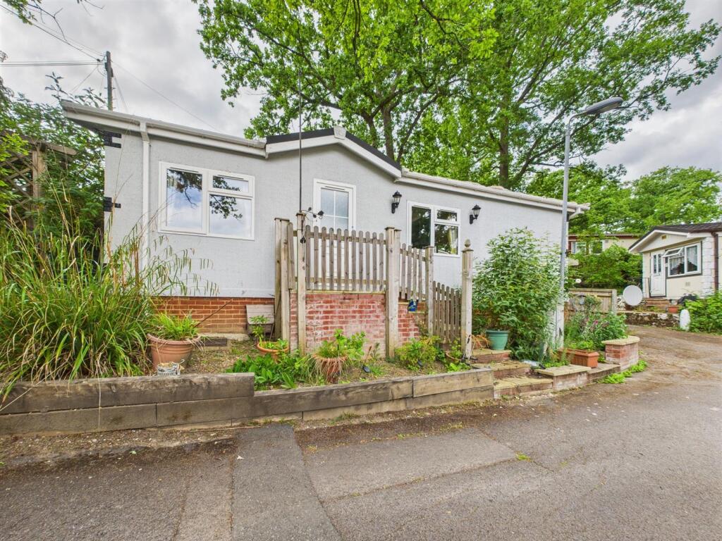 Main image of property: Garston Park, Tilehurst, Reading