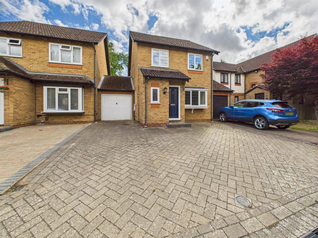 Main image of property: Hirstwood, Tilehurst, Reading