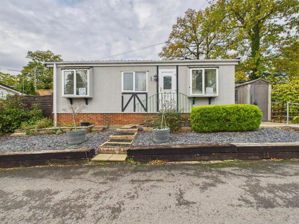 Main image of property: Seventh Avenue, Reading