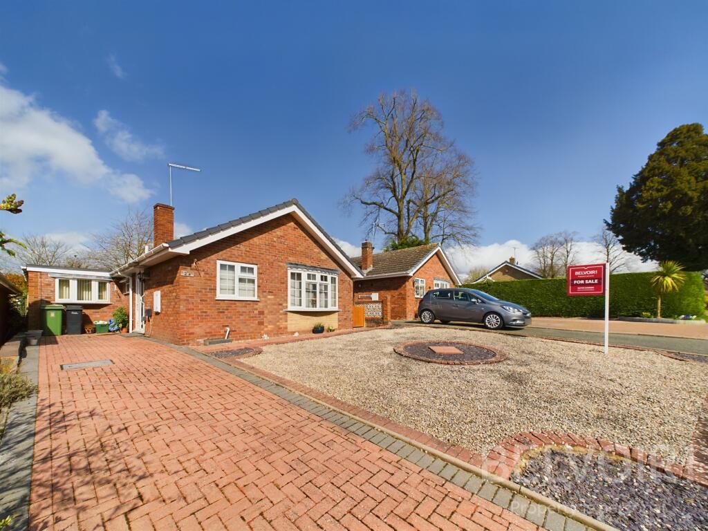 2 bedroom bungalow for sale in Chestnut Close, Hanwood, Shrewsbury, SY5