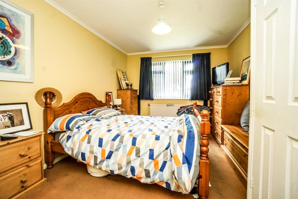2 bedroom flat for sale in Charles Road, St. LeonardsOnSea, TN38