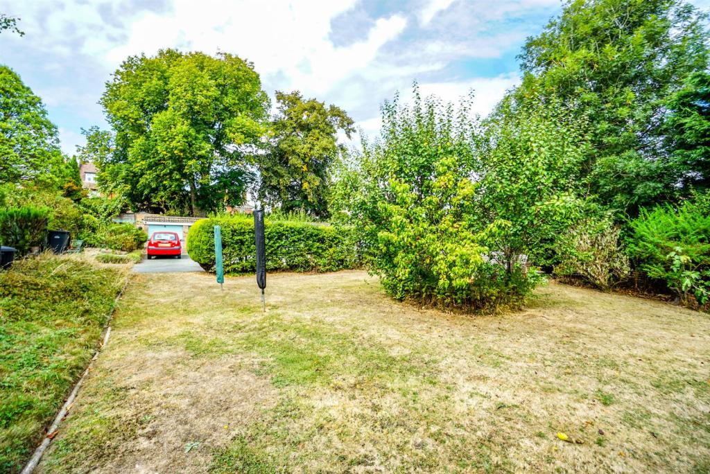 2 bedroom flat for sale in Charles Road, St. LeonardsOnSea, TN38