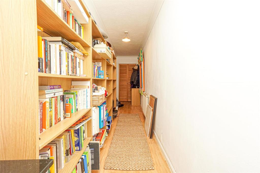 2 bedroom terraced house for sale in St Andrews Villas, Stonefield Road