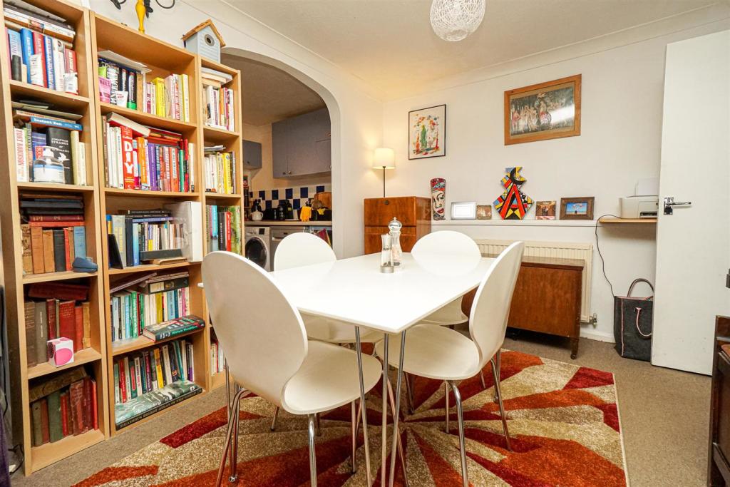 2 bedroom terraced house for sale in St Andrews Villas, Stonefield Road, Hastings, TN34