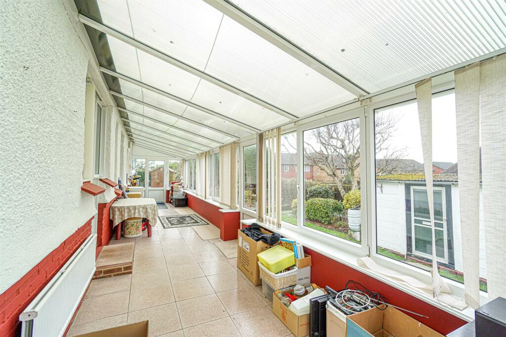 3 bedroom semidetached house for sale in Essenden Road, St. LeonardsOnSea, TN38