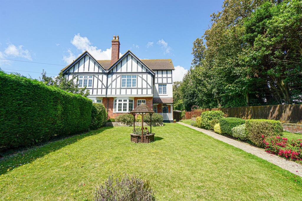 5 bedroom semidetached house for sale in Caple Gardens, St. Leonards