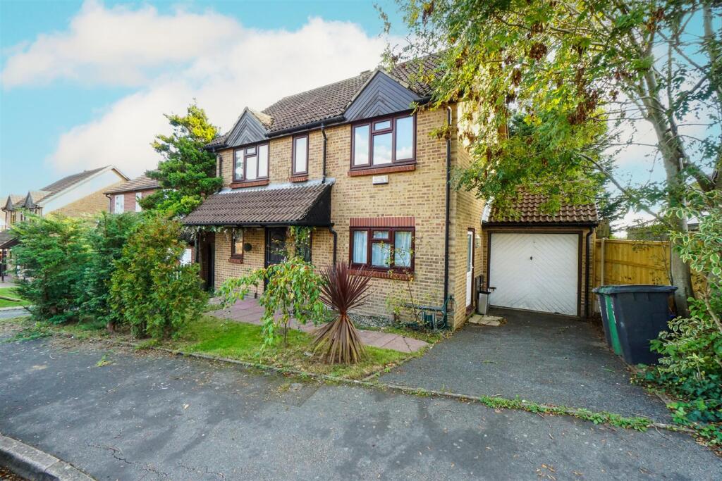 Main image of property: Glyndebourne Gardens, St. Leonards-On-Sea
