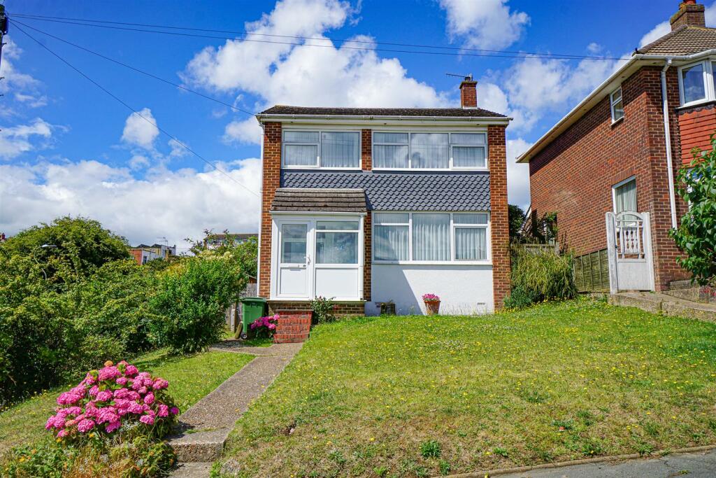 3 bedroom detached house for sale in Madeira Drive, Hastings, TN34