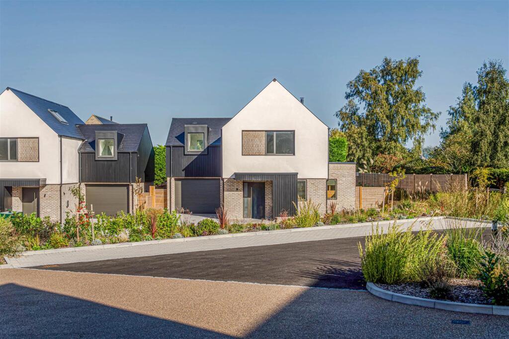 Main image of property: The Street, Appledore