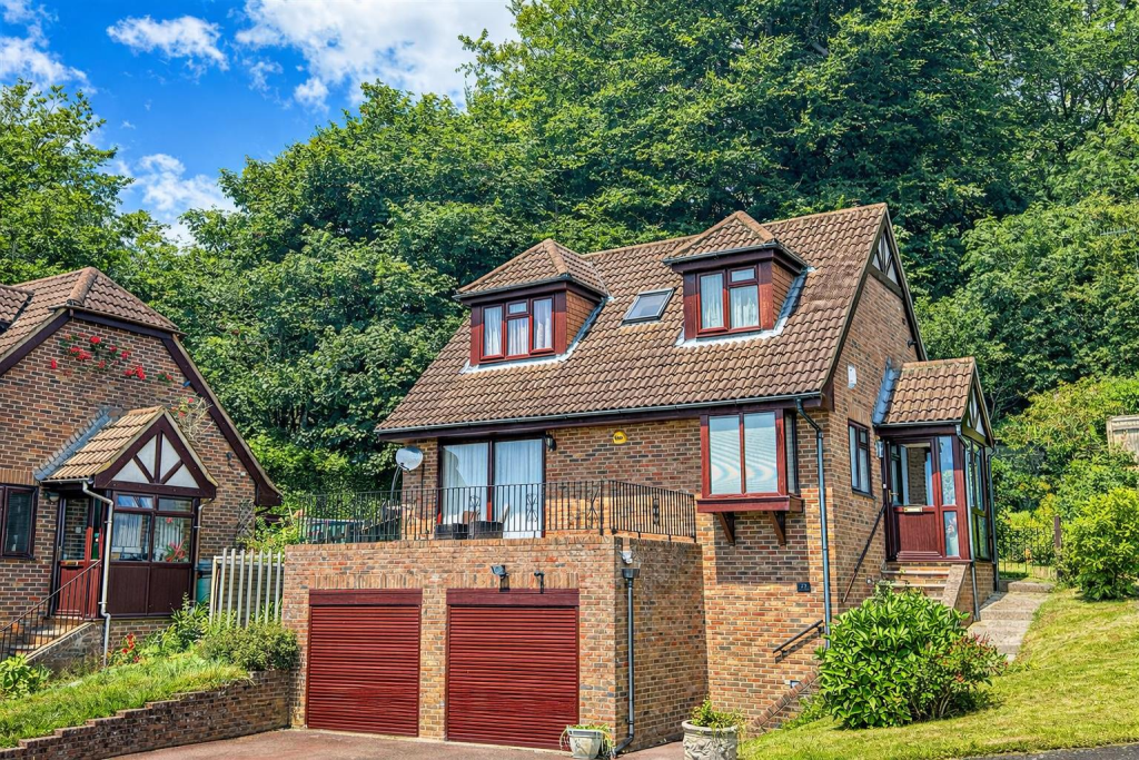 Main image of property: Centurion Rise, Hastings