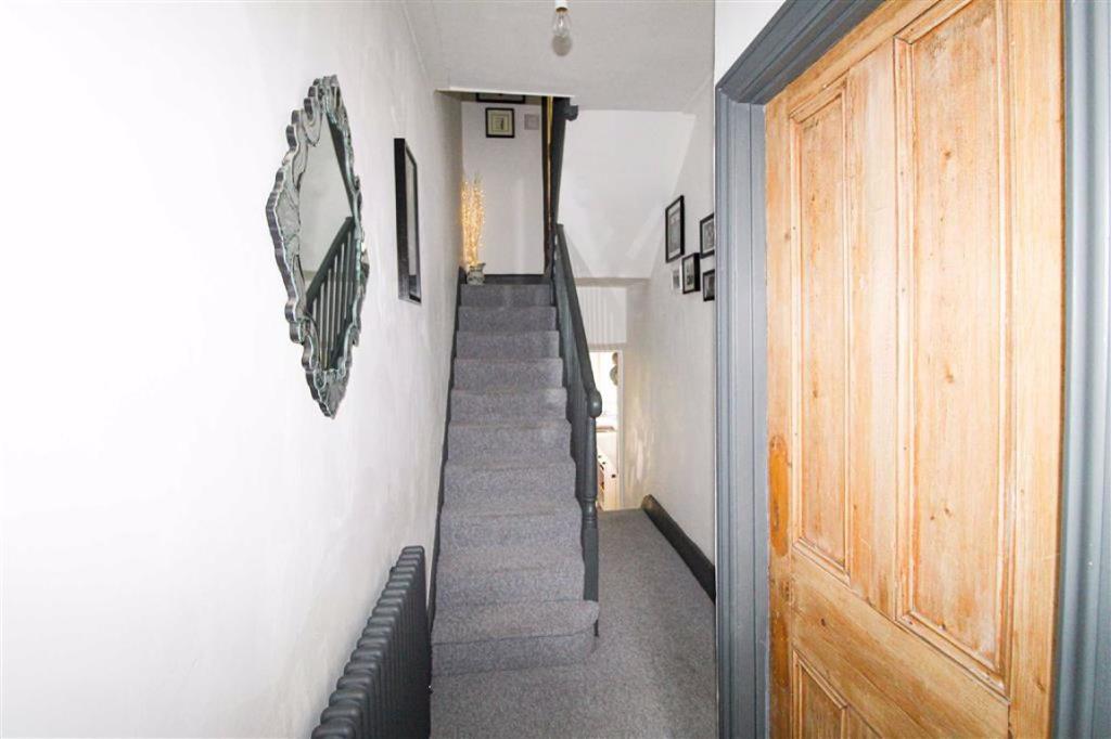 2 bedroom terraced house for sale in St James Road, Hastings, East