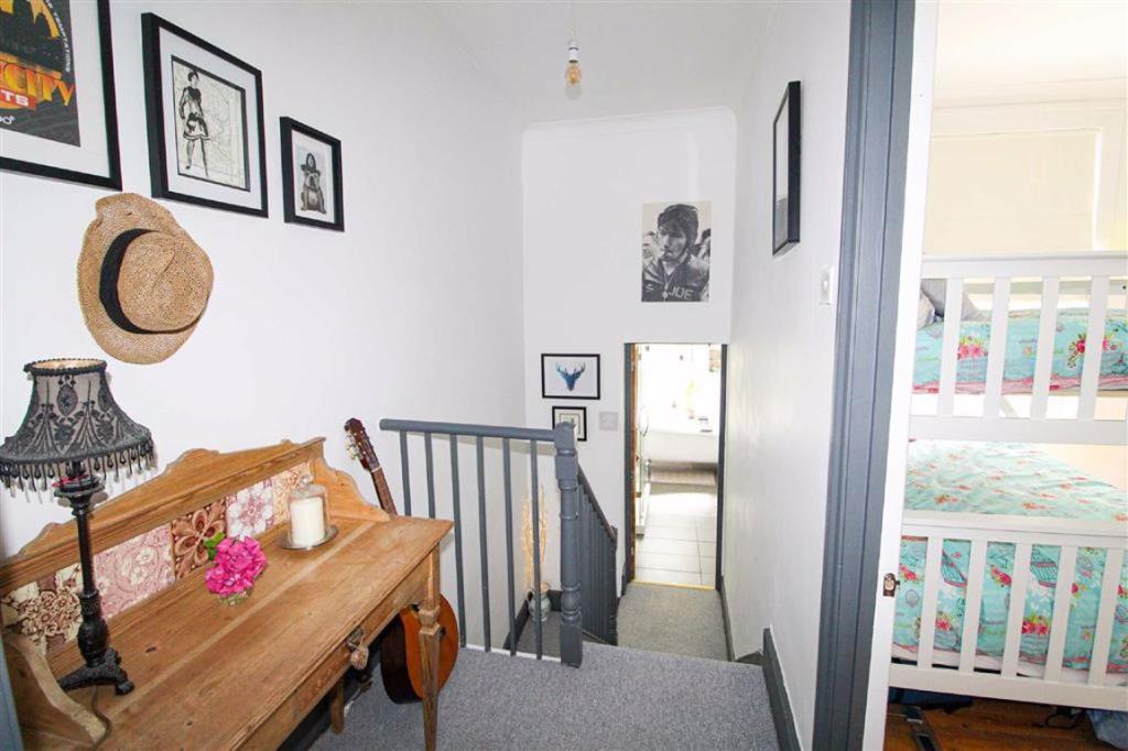 2 bedroom terraced house for sale in St James Road, Hastings, East