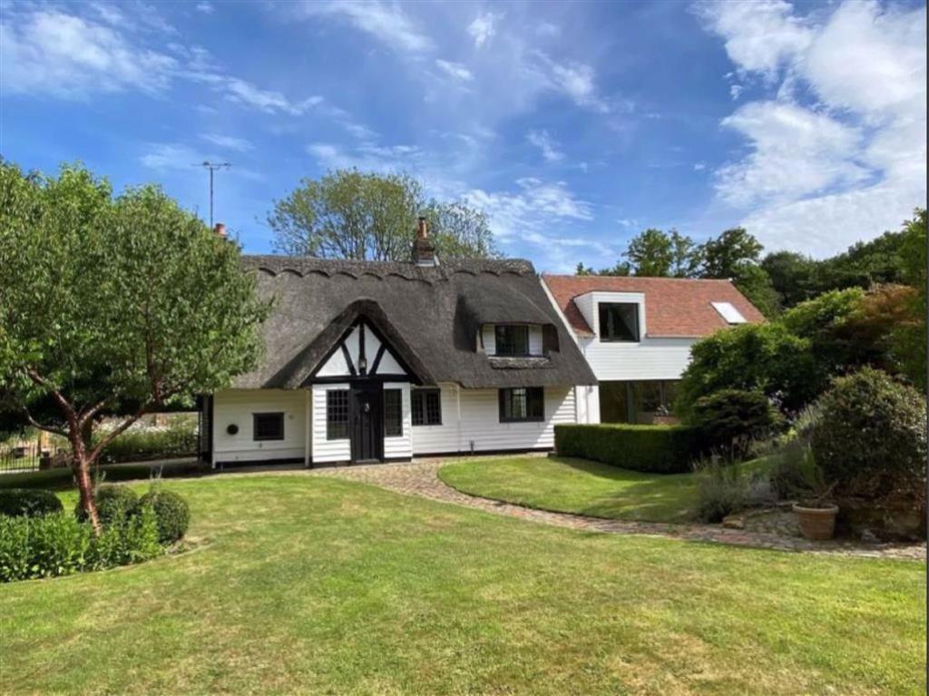 4 bedroom detached house for sale in Main Street, Peasmarsh, East