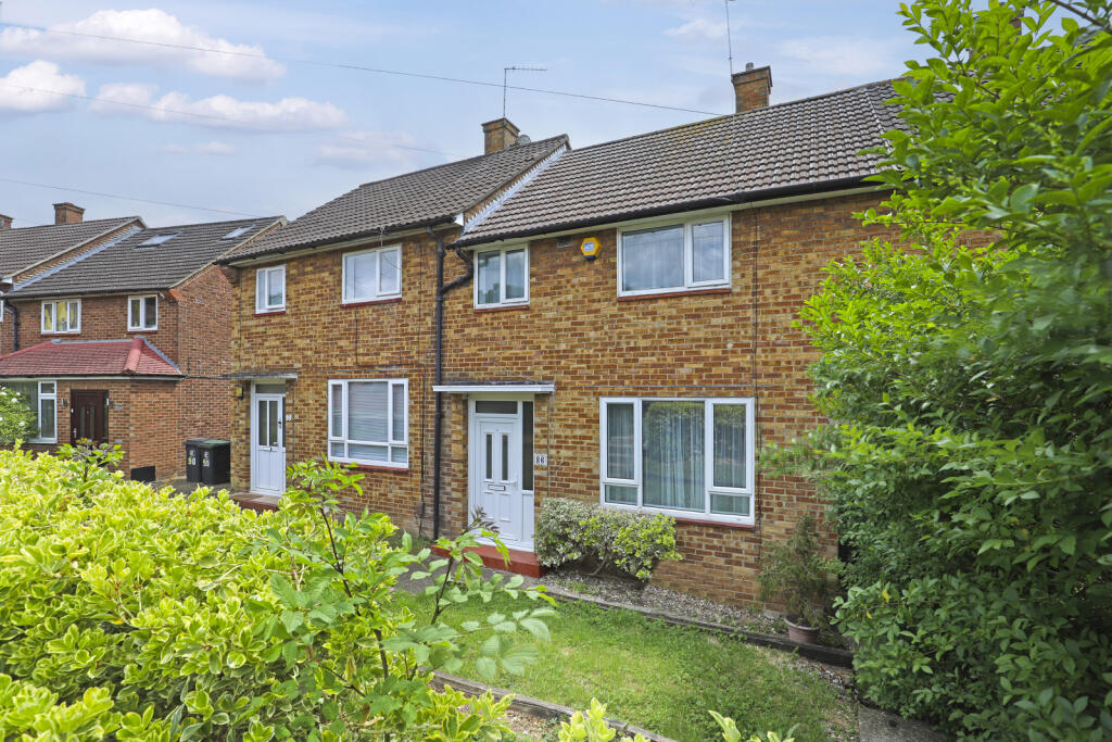 Main image of property: Grosvenor Drive, Loughton, Essex, IG10