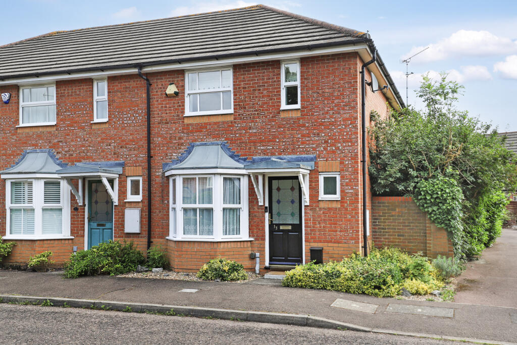 Main image of property: Roding Gardens, Loughton, Essex, IG10