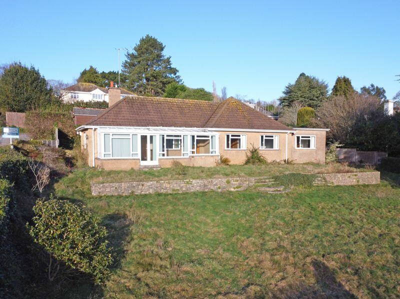 4 bedroom detached bungalow for sale in Lower Wheathill, Sidmouth, EX10