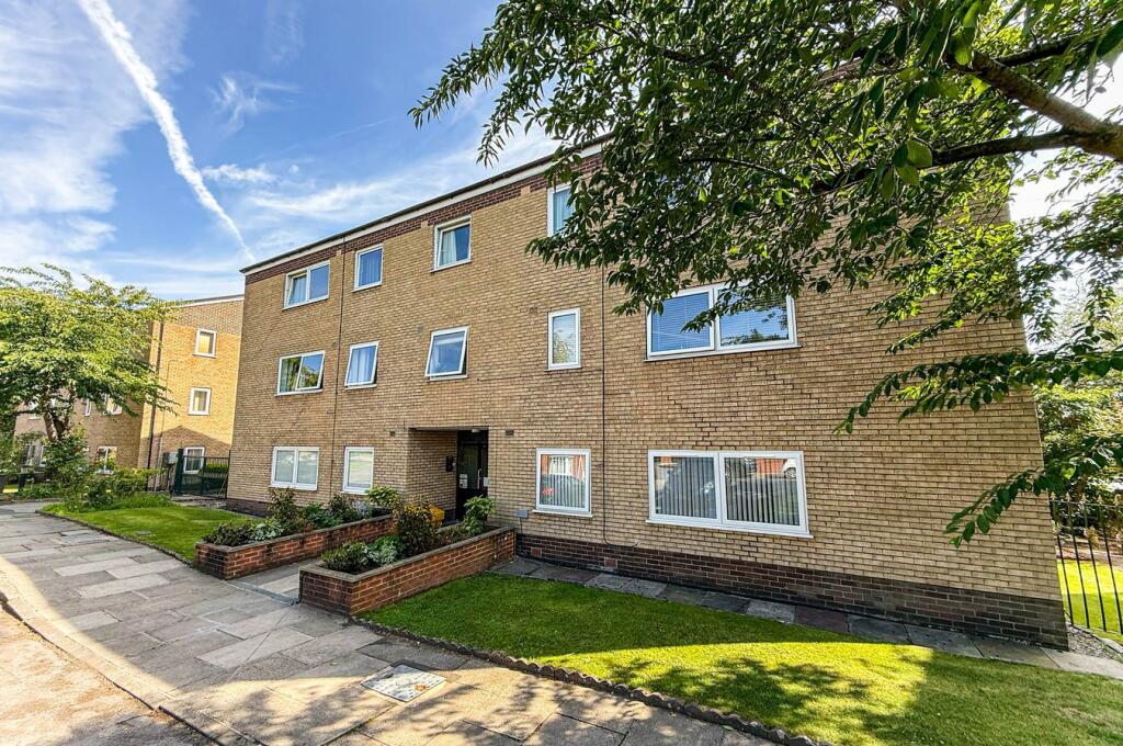 Main image of property: Harcourt Close, Urmston, Manchester, M41