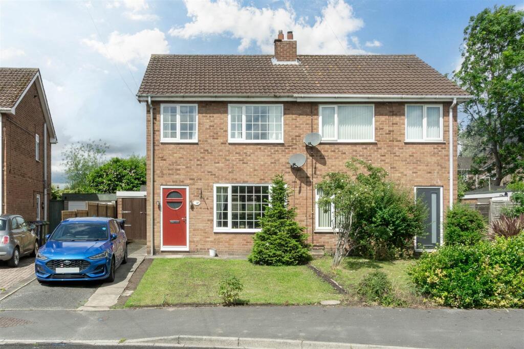 Main image of property: Croft Road, Camblesforth, Selby