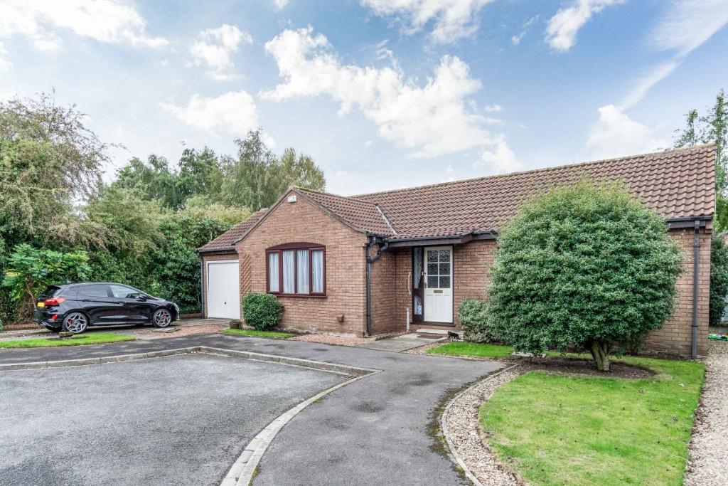 3 bedroom detached bungalow for sale in Holmes Drive, Riccall,YO19