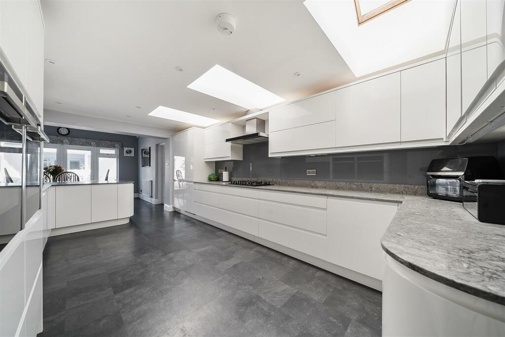 Additional property image - Marsh Lane, Yeovil