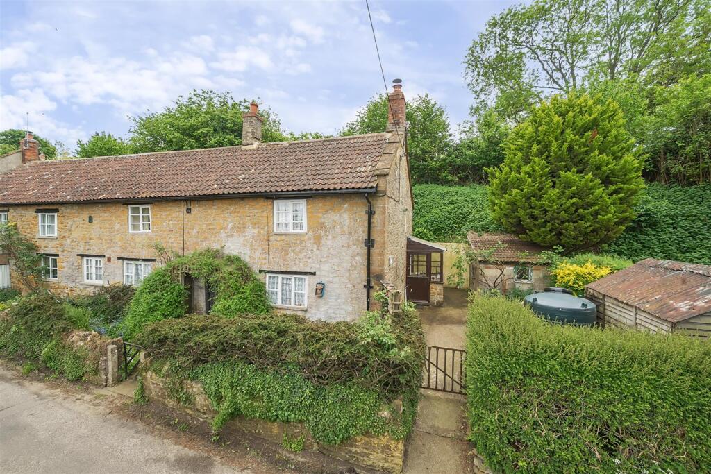 Main image of property: Snails Hill, West Chinnock, Crewkerne