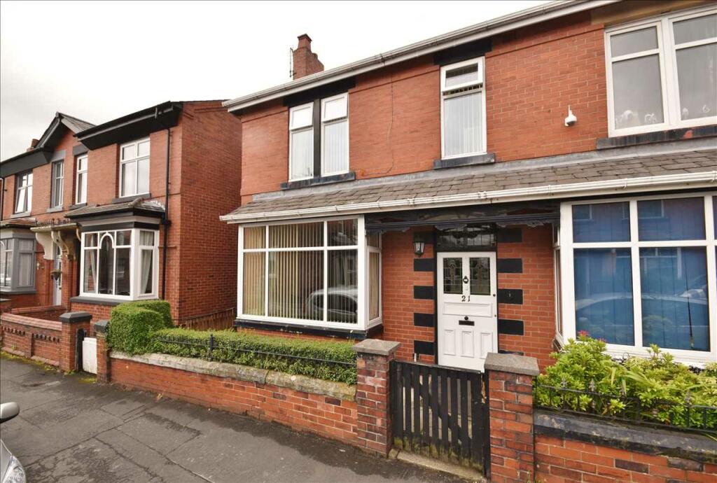 3 bedroom semidetached house for sale in Avondale Road, Chorley, PR7