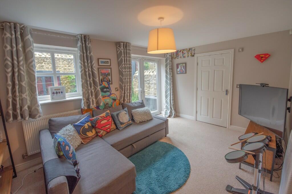 Additional property image - 2 Acre Mews, Cowling BD22 0FP