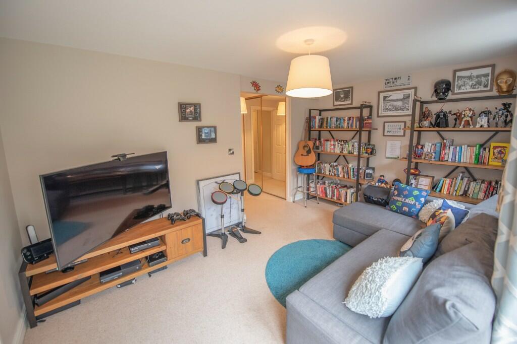 Property image - 2 Acre Mews, Cowling BD22 0FP