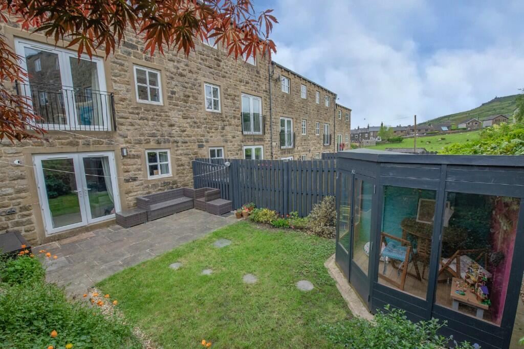 Additional property image - 2 Acre Mews, Cowling BD22 0FP