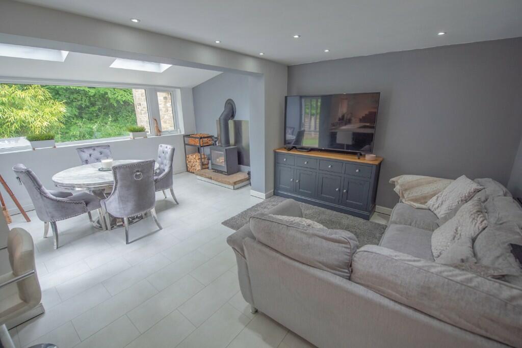 Property image - 3 Hall Court, Sutton-in-Craven BD20 7NF