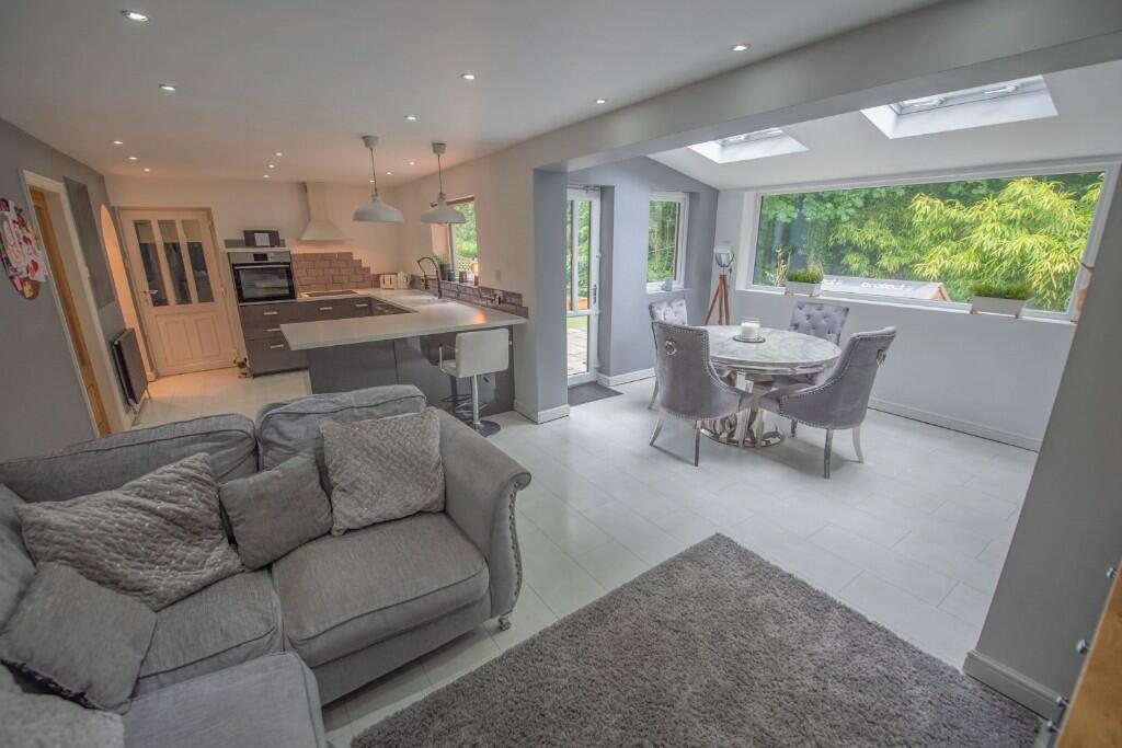 Additional property image - 3 Hall Court, Sutton-in-Craven BD20 7NF