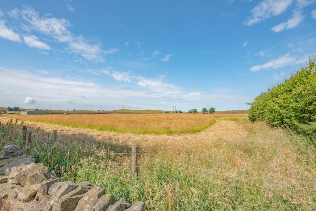Additional property image - Dingle Bank, 105 Halifax Road, Denholme BD13 4EU