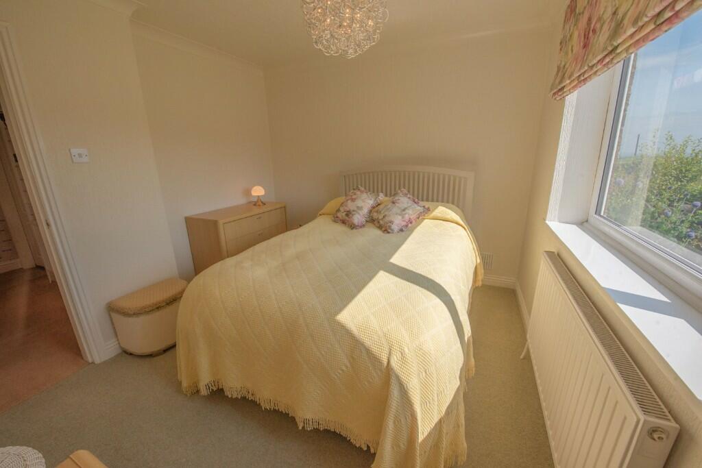 Additional property image - Dingle Bank, 105 Halifax Road, Denholme BD13 4EU