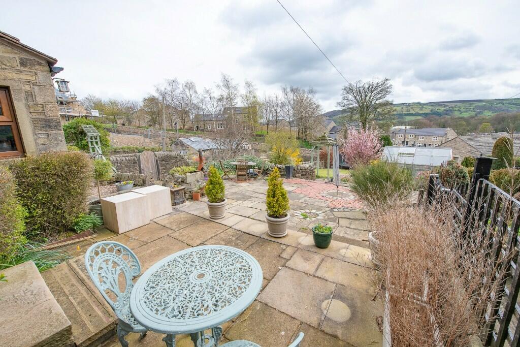 Additional property image - 5 Mount Pleasant, Glusburn BD20 8RN