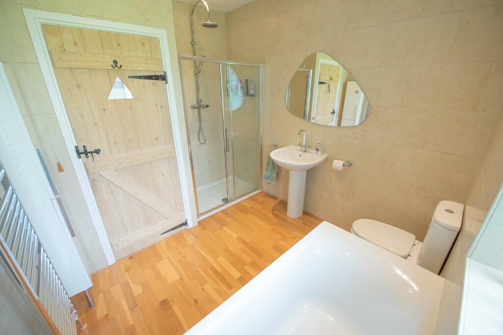 Additional property image - 5 Mount Pleasant, Glusburn BD20 8RN