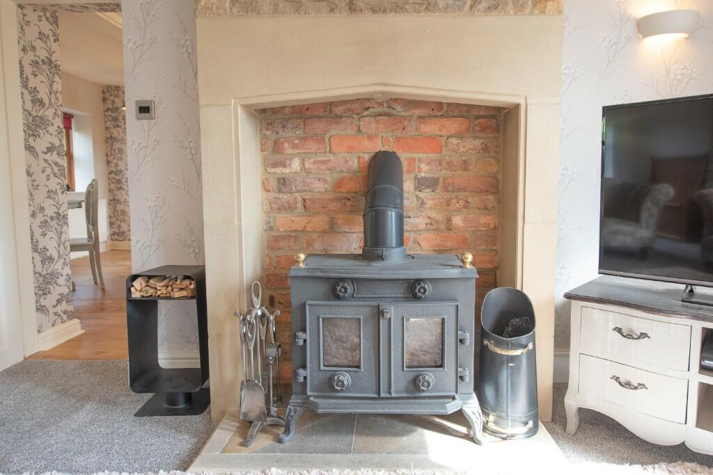 Additional property image - 5 Mount Pleasant, Glusburn BD20 8RN