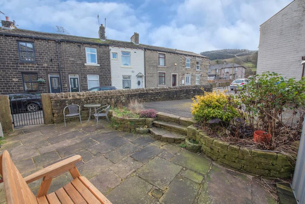 Additional property image - 19 Main Street, Sutton-in-Craven BD20 7HX
