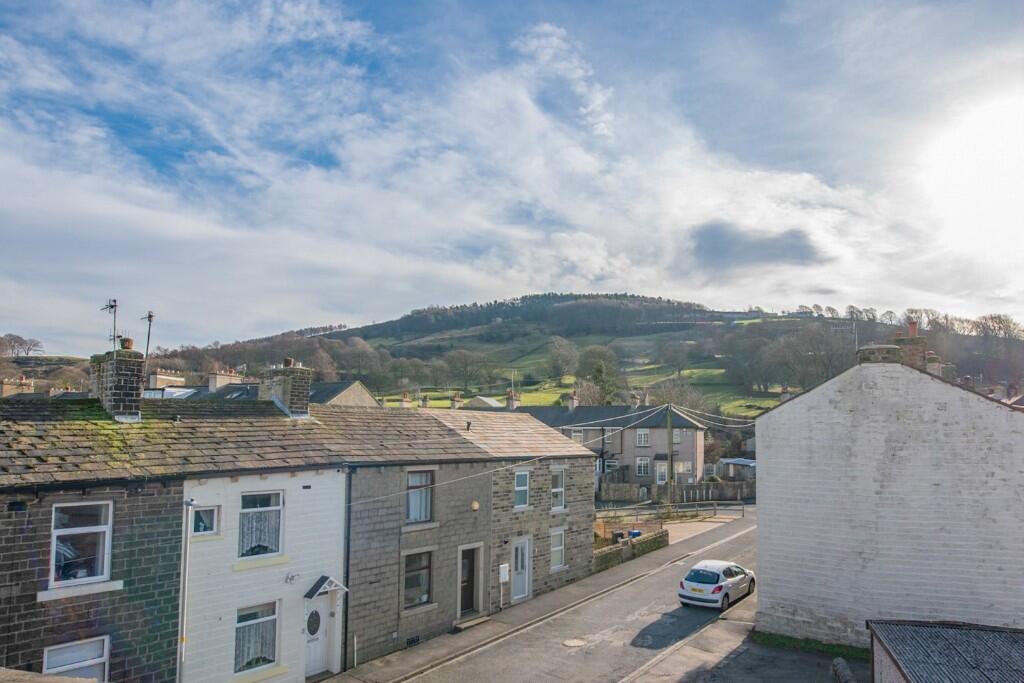 Additional property image - 19 Main Street, Sutton-in-Craven BD20 7HX