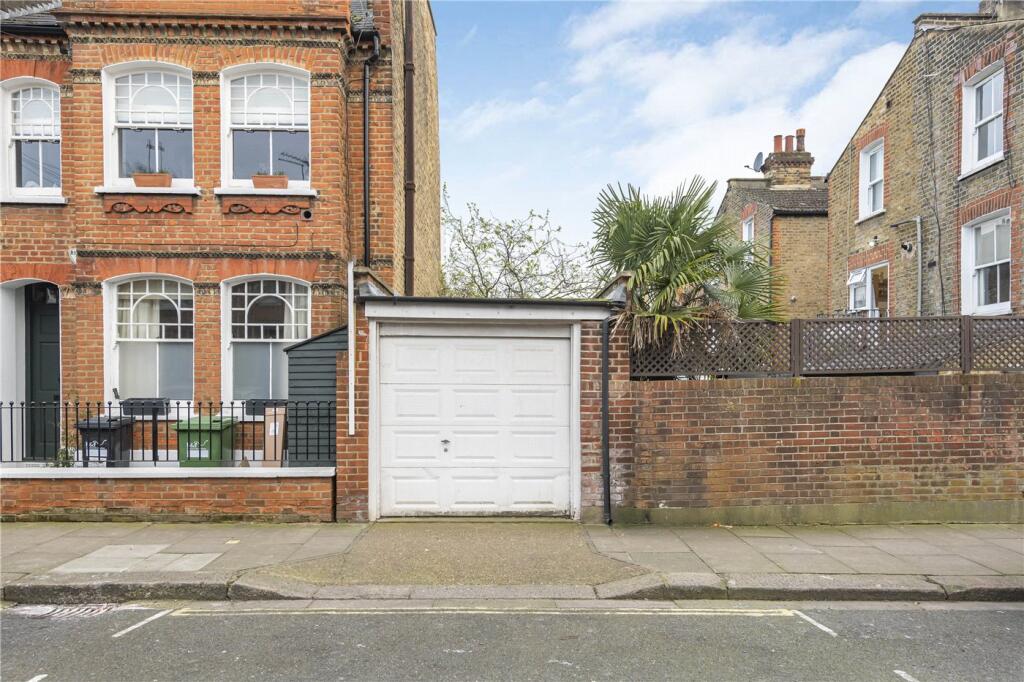 Main image of property: Wandsworth Bridge Road, London, SW6