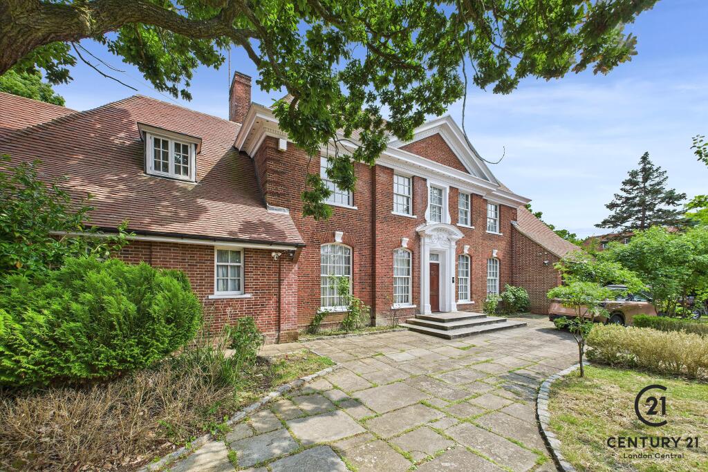Main image of property: Winnington Road, London, N2