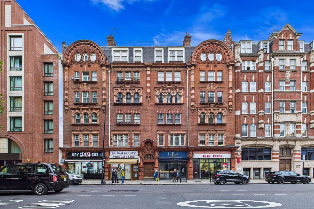 Main image of property: Cathedral Mansions, Vauxhall Bridge Road, London, SW1V