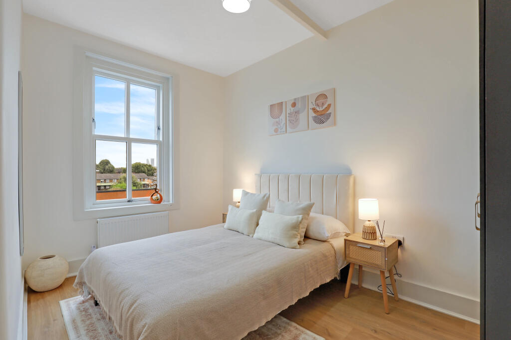 Main image of property: Old Kent Road, Bermondsey, London, SE1