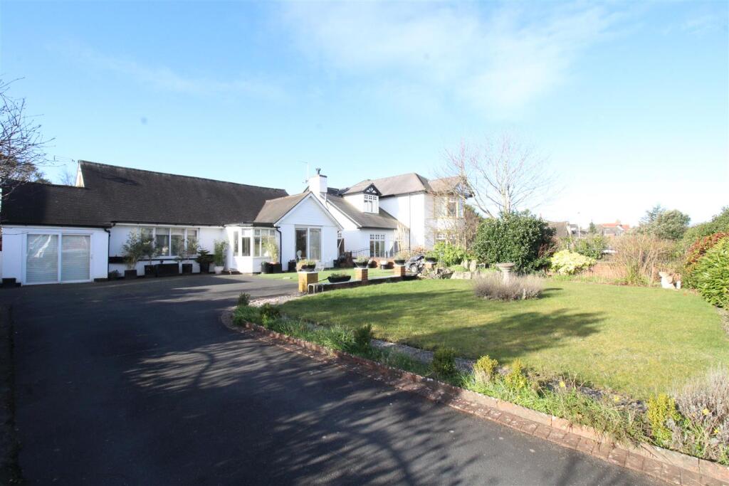 Main image of property: Clifton Drive, Lytham St. Annes