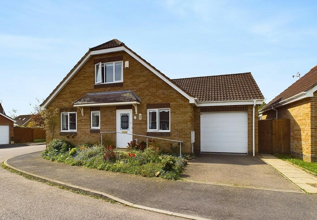 3 bedroom detached house for sale in Ottery St Mary, EX11