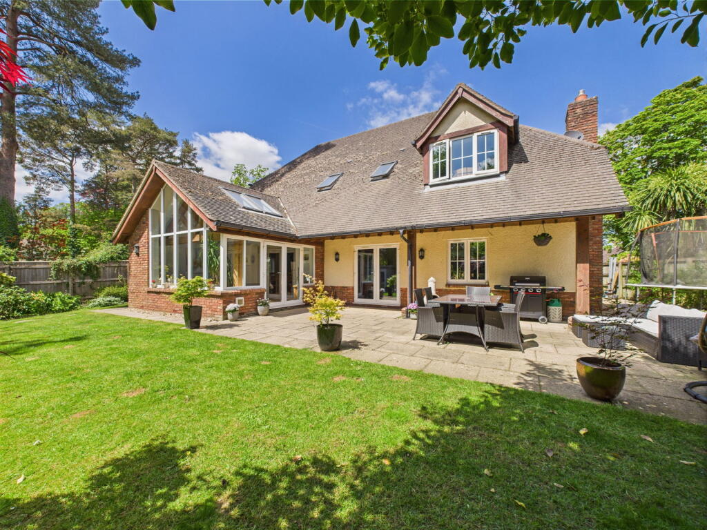 Main image of property: Bendarroch Road, West Hill, Ottery St. Mary, EX11 1UU