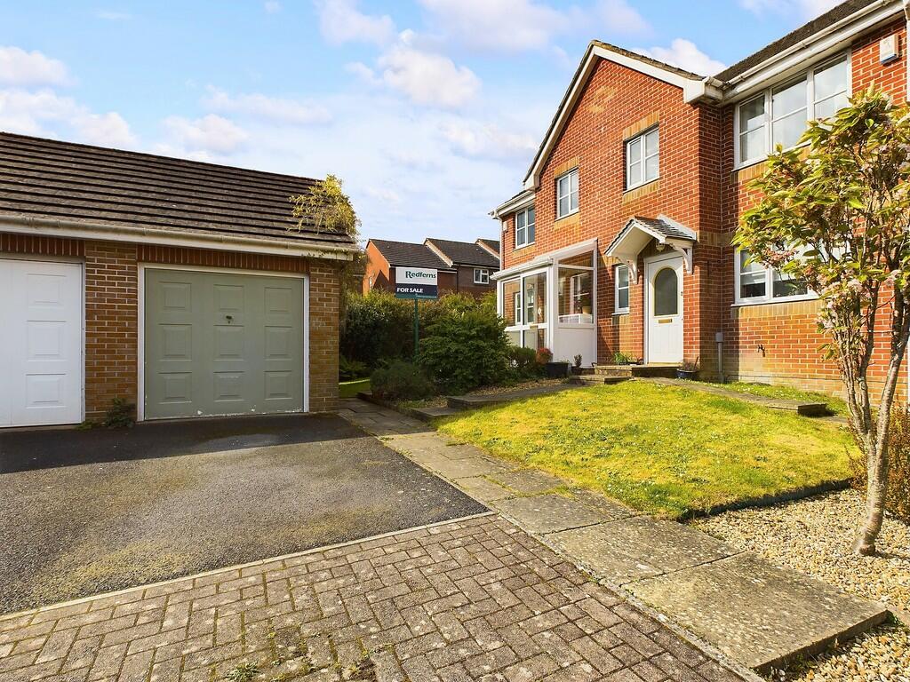 3 bedroom semidetached house for sale in Taylor Close, Ottery St Mary