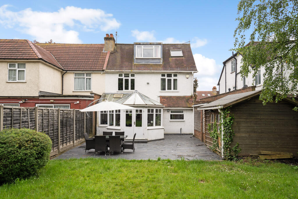 4 bedroom semidetached house for sale in Whitchurch Lane, Edgware, HA8